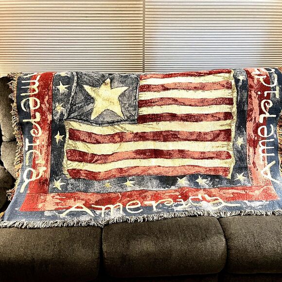 VTG Tapestry American Flag throw Lap Blanket Patriotic Fringed 70in x 50in - Picture 1 of 12